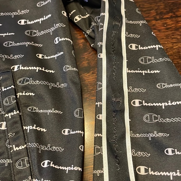 Champion Track Jacket with Allover Logo Print Size Small Black and white - Picture 9 of 12